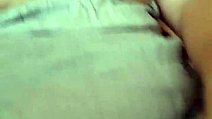 Llego De La Oficina Con Medias Y Me Masturbo