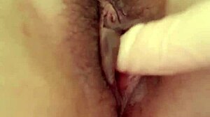 Llego De La Oficina Con Medias Y Me Masturbo