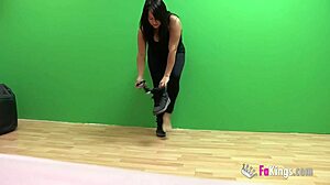 Hot Busty Colombian Broad Is Desperate For A Dick Eating Job