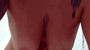 Trying to convince my man to leave his wife for me