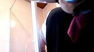 섹시한 Amonwan을 히든캠으로 엿봐