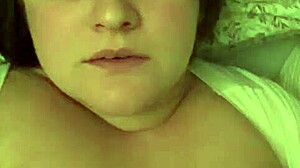 Bold and intense moaning face captures the raw emotions in this powerful performance