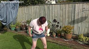 Kiwi trashy milf uses massive pumpkin as toilet seat in backyard