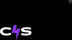 Tall Amazonian Teases Petite With Feet