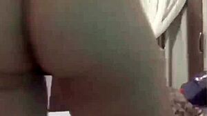 Amiga Mostrando Sua Bunda