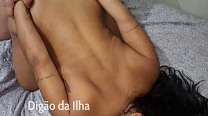 kızıl saçlı sürtük anal dp yapıyor çift penetrasyon oral fışkırma ve yatak odası orgazmlarıyla