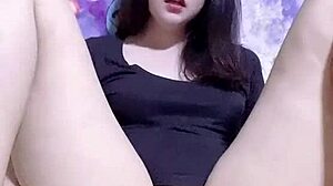 Amateur Woman Squirts During Solo Masturbation Session