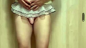 可愛すぎる服、下着を着用してアナルを弄る, so cute with ass panties and buttplug 😘