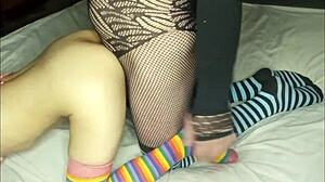 crossdresser follando con morena sexy swollen pussy