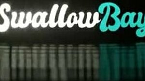 petite stripper sucking guy's big dick 😏