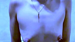 Lolyta Rica in a solo performance