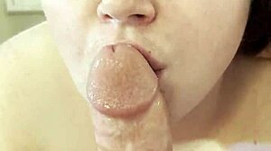 Sexy BBW Poppy Cohen sucking big cock in POV style. 🍆😘