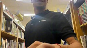 First tinder date ends with deep anal and lots of cum