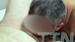 damn, husband licking wife's juicy pussy so good!