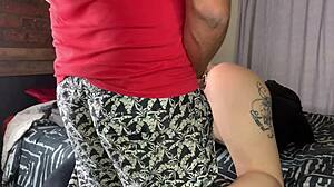 Stepsister spreads pussy for mutual masturbation