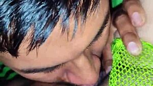 i masturbate in front of my boyfriend