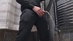 Masseuse Rides Neighbor's Muscular Cock