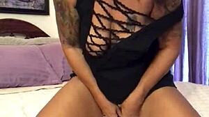 I seduce the camera with my glass dildo and make myself squirt