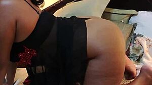 Ruby shakes her big ass while sucking cock. 😘