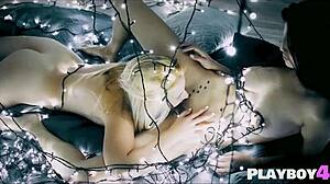 two sexy lesbian milfs fingering and licking pussy!