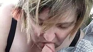 BBW žena Liz daje še eno pičko na cesti