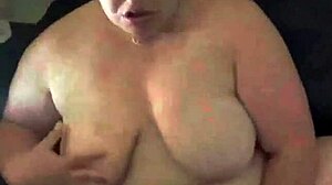 kandy kane, a chubby housewife in amateur homemade scenes