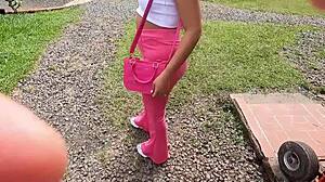 I invite tinder girl to eat, then charge with her pussey.