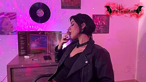 does nana cosplay really deepthroat that huge cock and ride it?