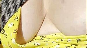 Wifey flashes her perfect big tits while driving in the car, getting all exhibitionist outdoors!