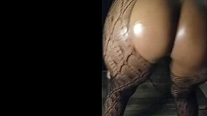 Thick Pawg Shows Big Ass Juicy Tits