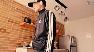 puta peligrosa fucks ruined guy after knife threat in roleplay