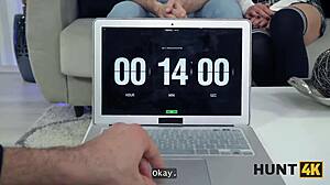 Jeg følte mig så ophidset af hendes perfekte krop, at vi havde hardcore sex mens vi så på