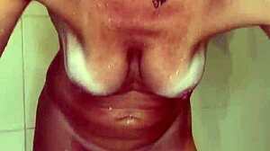 Alineflavio delar vacker blond uppdatering