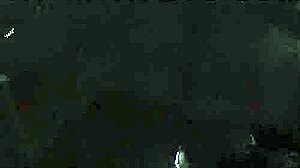 Jiji gold twerks 😍