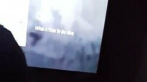 Jiji gold twerks 😍