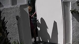 mellanie monroe and mom haley cummings getting fucked 😏