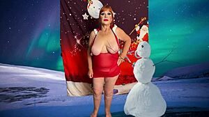 Бабушка Кармен Клаус, любимая игрушка Санты, трахается до кремпая