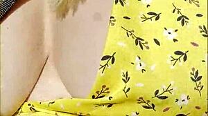 Wifey flashes her perfect big tits while driving in the car, getting all exhibitionist outdoors!