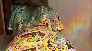 Joan Day Wears See Through Tights Flaunting Curvy Body