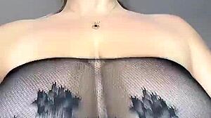 i want to sit on your face with big natural saggy tits