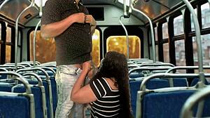 Baszás a mozgó buszon a szobatárssal, bárcsak megismételhetnénk 🚍