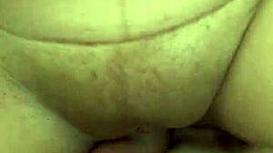 私たちの初めてのアマチュアポルノビデオ、POVで濡れてオーガズムとオナニー