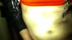 Dedicated anal slut serves mistress with extreme devotion!