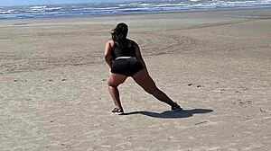 After creampie, she showered naked in backyard for neighbors! 😜