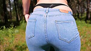 I fucked cristall gloss big ass outdoor and cumshort in public