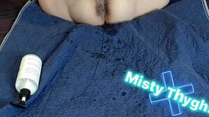 ستيب مام بي بي دبليو بتنيك بألعاب لحد ما تصب كعاهرة كس شعروني رطب