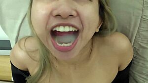 Istri Indonesia Ngentot Mulut Untuk Lingerie Baru Tapi Gak Mau Telan!