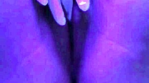 I'm craving a big juicy cock to masturbate with