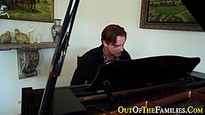 Real stepsis get jizz in her mouth