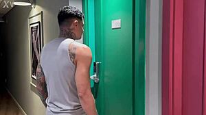 Vizinha Safada Chama Dotado Para Casa